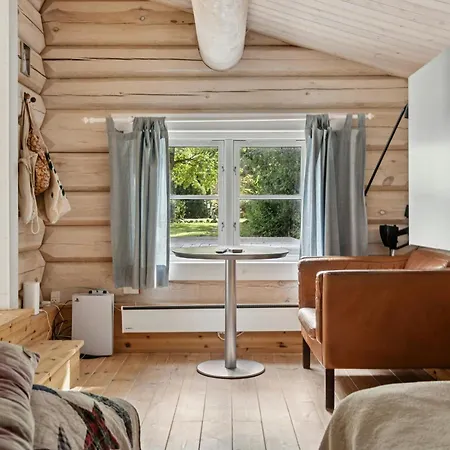 Feriehus Charming Log House By Fjord And Fields *